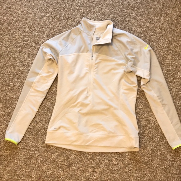 NikePro Sri-fit quarter zip - Picture 1 of 3